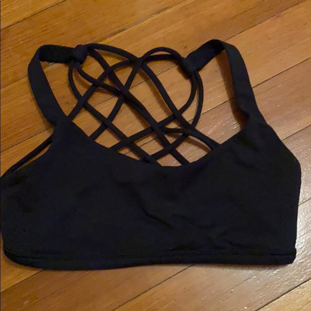 lululemon sports bra